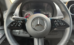 Mercedes-Benz Sprinter Crew Van Standard Roof 4-Cyl Diesel 2500 Standard Roof I4 Diesel 144" RWD 2026