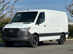 Mercedes-Benz Sprinter Crew Van Standard Roof 4-Cyl Diesel 2500 Standard Roof I4 Diesel 144" RWD 2026