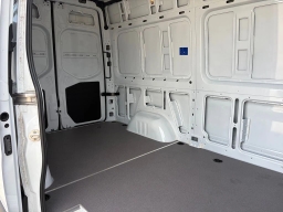 Mercedes-Benz Sprinter Cargo Van Standard Roof 4-Cyl Diesel 2500 Standard Roof I4 Diesel 144" RWD 2025