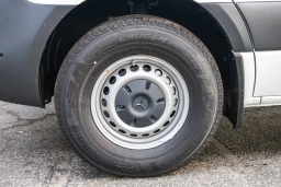 Mercedes-Benz Sprinter Cargo Van Standard Roof 4-Cyl Diesel 2500 Standard Roof I4 Diesel 144" RWD 2025