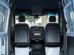 Mercedes-Benz Sprinter Crew Van Standard Roof 4-Cyl Diesel 2500 Standard Roof I4 Diesel 144" RWD 2026