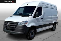Mercedes-Benz Sprinter Crew Van Standard Roof 4-Cyl Diesel 2500 Standard Roof I4 Diesel 144" RWD 2026