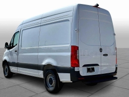 Mercedes-Benz Sprinter Crew Van Standard Roof 4-Cyl Diesel 2500 Standard Roof I4 Diesel 144" RWD 2026