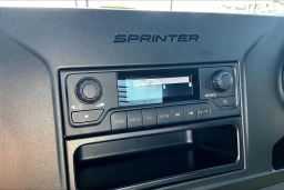 Mercedes-Benz Sprinter Crew Van Standard Roof 4-Cyl Diesel 2500 Standard Roof I4 Diesel 144" RWD 2026