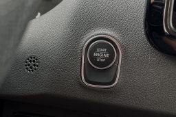 Mercedes-Benz Sprinter Cargo Van High Roof 4-Cyl Diesel 2500 High Roof I4 Diesel 170" RWD 2025