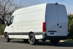 Mercedes-Benz Sprinter Crew Van High Roof 4-Cyl Diesel 2500 High Roof I4 Diesel 170" RWD 2026