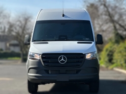 Mercedes-Benz Sprinter Crew Van High Roof 4-Cyl Diesel 2500 High Roof I4 Diesel 170" RWD 2026