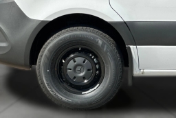 Mercedes-Benz Sprinter Crew Van High Roof 4-Cyl Diesel 2500 High Roof I4 Diesel 170" RWD 2026