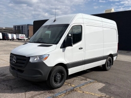 Mercedes-Benz Sprinter Cargo Van Standard Roof 4-Cyl Diesel HO 2500 Standard Roof I4 Diesel HO 144" RWD 2025