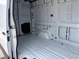 Mercedes-Benz Sprinter Cargo Van Standard Roof 4-Cyl Diesel HO 2500 Standard Roof I4 Diesel HO 144" RWD 2025