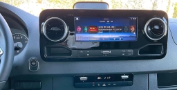 Mercedes-Benz Sprinter Cargo Van Standard Roof 4-Cyl Diesel HO 2500 Standard Roof I4 Diesel HO 144" RWD 2025