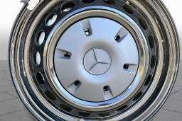 Mercedes-Benz Sprinter Cargo Van Standard Roof 4-Cyl Diesel HO 2500 Standard Roof I4 Diesel HO 144" RWD 2025