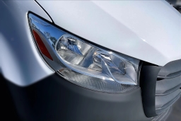 Mercedes-Benz Sprinter Cargo Van Standard Roof 4-Cyl Diesel HO 2500 Standard Roof I4 Diesel HO 144" RWD 2025