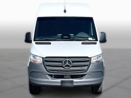 Mercedes-Benz Sprinter Cargo Van Standard Roof 4-Cyl Diesel HO 2500 Standard Roof I4 Diesel HO 144" RWD 2025