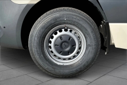 Mercedes-Benz Sprinter Cargo Van Standard Roof 4-Cyl Diesel HO 2500 Standard Roof I4 Diesel HO 144" RWD 2025