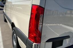 Mercedes-Benz Sprinter Cargo Van Standard Roof 4-Cyl Diesel HO 2500 Standard Roof I4 Diesel HO 144" RWD 2025