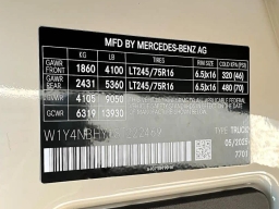 Mercedes-Benz Sprinter Cargo Van Standard Roof 4-Cyl Diesel HO 2500 Standard Roof I4 Diesel HO 144" RWD 2025