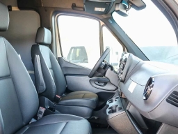 Mercedes-Benz Sprinter Cargo Van Standard Roof 4-Cyl Diesel HO 2500 Standard Roof I4 Diesel HO 144" RWD 2025