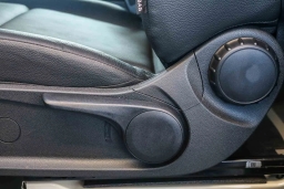 Mercedes-Benz Sprinter Cargo Van Standard Roof 4-Cyl Diesel HO 2500 Standard Roof I4 Diesel HO 144" RWD 2025