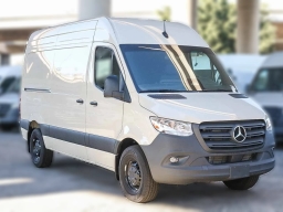 Mercedes-Benz Sprinter Cargo Van Standard Roof 4-Cyl Diesel HO 2500 Standard Roof I4 Diesel HO 144" RWD 2025