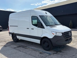 Mercedes-Benz Sprinter Cargo Van Standard Roof 4-Cyl Diesel HO 2500 Standard Roof I4 Diesel HO 144" RWD 2025