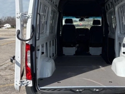 Mercedes-Benz Sprinter Cargo Van Standard Roof 4-Cyl Diesel HO 2500 Standard Roof I4 Diesel HO 144" RWD 2025