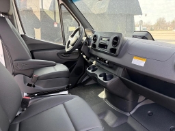 Mercedes-Benz Sprinter Cargo Van Standard Roof 4-Cyl Diesel HO 2500 Standard Roof I4 Diesel HO 144" RWD 2025