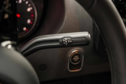 Mercedes-Benz Sprinter Cargo Van Standard Roof 4-Cyl Diesel HO 2500 Standard Roof I4 Diesel HO 144" RWD 2025