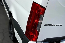 Mercedes-Benz Sprinter Crew Van Standard Roof 4-Cyl Diesel HO 2500 Standard Roof I4 Diesel HO 144" RWD 2026