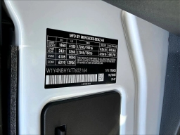 Mercedes-Benz Sprinter Crew Van Standard Roof 4-Cyl Diesel HO 2500 Standard Roof I4 Diesel HO 144" RWD 2026