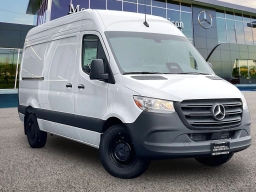 Mercedes-Benz Sprinter Cargo Van Standard Roof 4-Cyl Diesel HO 2500 Standard Roof I4 Diesel HO 144" RWD 2025