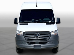 Mercedes-Benz Sprinter Cargo Van Standard Roof 4-Cyl Diesel HO 2500 Standard Roof I4 Diesel HO 144" RWD 2025