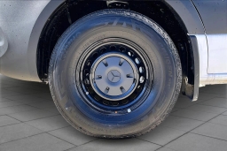 Mercedes-Benz Sprinter Cargo Van Standard Roof 4-Cyl Diesel HO 2500 Standard Roof I4 Diesel HO 144" RWD 2025