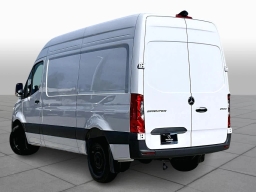 Mercedes-Benz Sprinter Cargo Van Standard Roof 4-Cyl Diesel HO 2500 Standard Roof I4 Diesel HO 144" RWD 2025