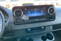 Mercedes-Benz Sprinter Cargo Van Standard Roof 4-Cyl Diesel HO 2500 Standard Roof I4 Diesel HO 144" RWD 2025