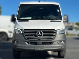 Mercedes-Benz Sprinter Crew Van Standard Roof 4-Cyl Diesel HO 2500 Standard Roof I4 Diesel HO 144" RWD 2026