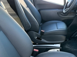 Mercedes-Benz Sprinter Crew Van Standard Roof 4-Cyl Diesel HO 2500 Standard Roof I4 Diesel HO 144" RWD 2026