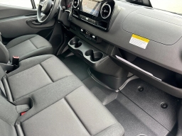 Mercedes-Benz Sprinter Crew Van Standard Roof 4-Cyl Diesel HO 2500 Standard Roof I4 Diesel HO 144" RWD 2026