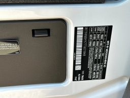 Mercedes-Benz Sprinter Crew Van Standard Roof 4-Cyl Diesel HO 2500 Standard Roof I4 Diesel HO 144" RWD 2026