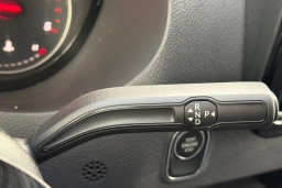 Mercedes-Benz Sprinter Crew Van Standard Roof 4-Cyl Diesel HO 2500 Standard Roof I4 Diesel HO 144" RWD 2026