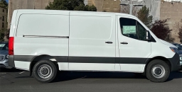 Mercedes-Benz Sprinter Crew Van Standard Roof 4-Cyl Diesel HO 2500 Standard Roof I4 Diesel HO 144" RWD 2026