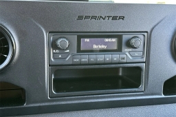 Mercedes-Benz Sprinter Crew Van Standard Roof 4-Cyl Diesel HO 2500 Standard Roof I4 Diesel HO 144" RWD 2026