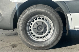 Mercedes-Benz Sprinter Crew Van Standard Roof 4-Cyl Diesel HO 2500 Standard Roof I4 Diesel HO 144" RWD 2026