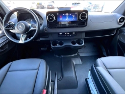 Mercedes-Benz Sprinter Cargo Van Standard Roof 4-Cyl Diesel HO 2500 Standard Roof I4 Diesel HO 144" RWD 2025