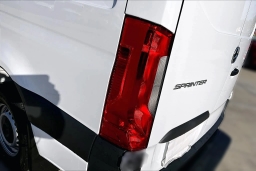 Mercedes-Benz Sprinter Cargo Van Standard Roof 4-Cyl Diesel HO 2500 Standard Roof I4 Diesel HO 144" RWD 2025