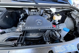 Mercedes-Benz Sprinter Cargo Van Standard Roof 4-Cyl Diesel HO 2500 Standard Roof I4 Diesel HO 144" RWD 2025
