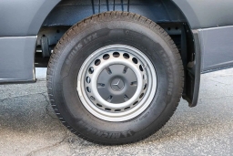 Mercedes-Benz Sprinter Cargo Van Standard Roof 4-Cyl Diesel HO 2500 Standard Roof I4 Diesel HO 144" RWD 2024