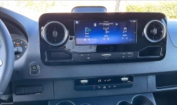 Mercedes-Benz Sprinter Crew Van Standard Roof 4-Cyl Diesel HO 2500 Standard Roof I4 Diesel HO 144" RWD 2026