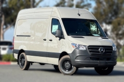 Mercedes-Benz Sprinter Crew Van Standard Roof 4-Cyl Diesel HO 2500 Standard Roof I4 Diesel HO 144" RWD 2026