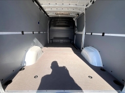 Mercedes-Benz Sprinter Crew Van Standard Roof 4-Cyl Diesel HO 2500 Standard Roof I4 Diesel HO 144" RWD 2026